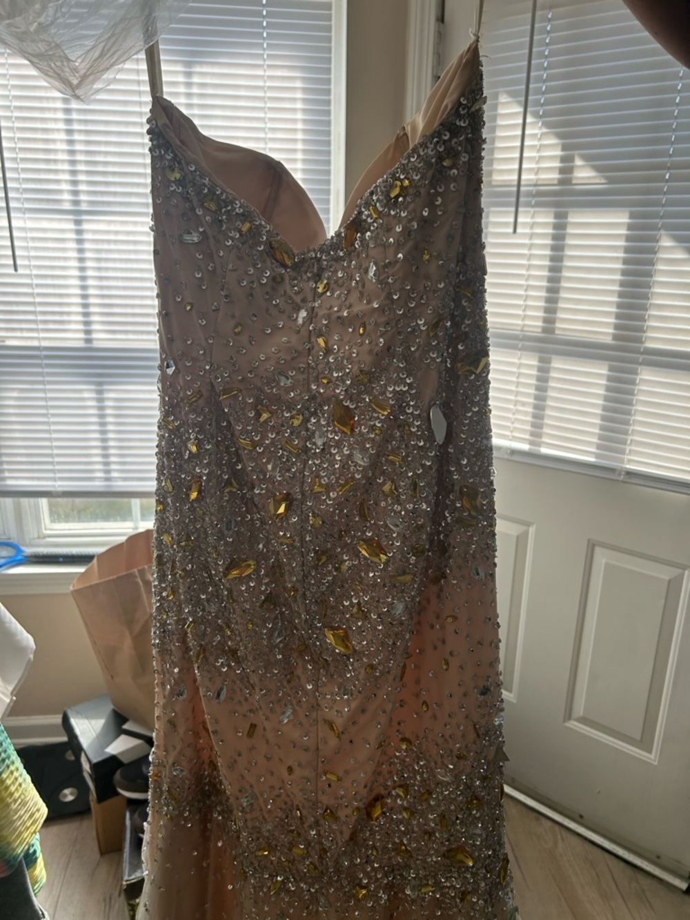 Terani Couture Peach Evening Dress with Gold Logo Tag - Picture 3 of 10